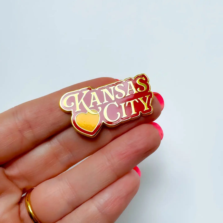 VINTAGE KC HEART PIN